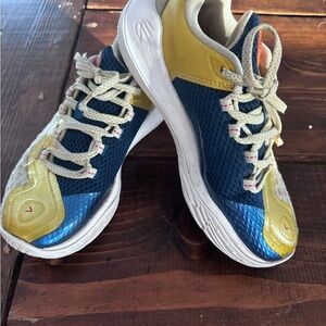 Under Armour Steph Curry basketball shoes